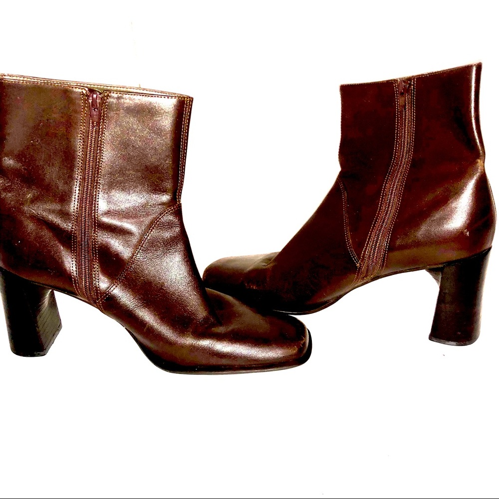 Vintage Brown Leather Boots